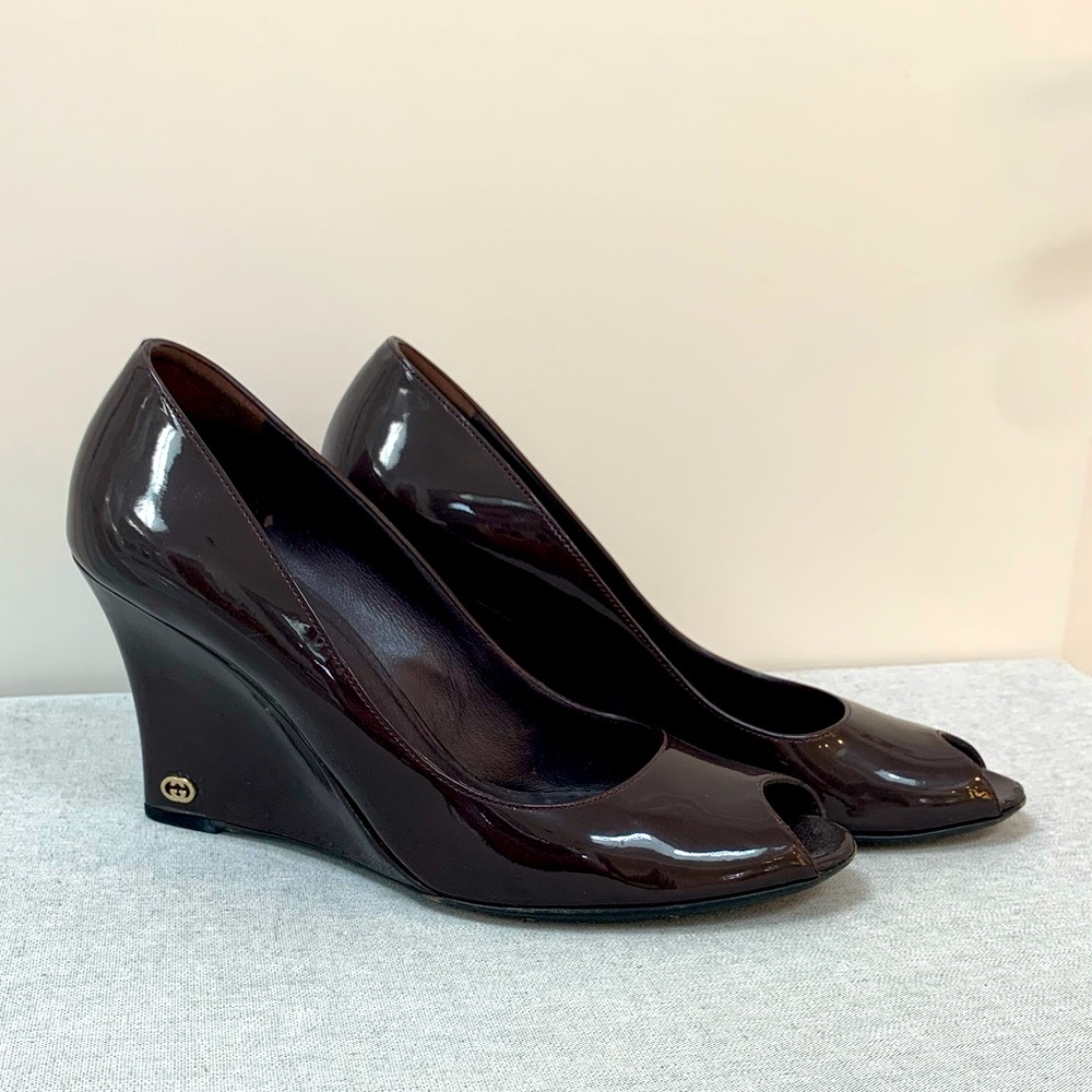 Gucci patent leather wedge